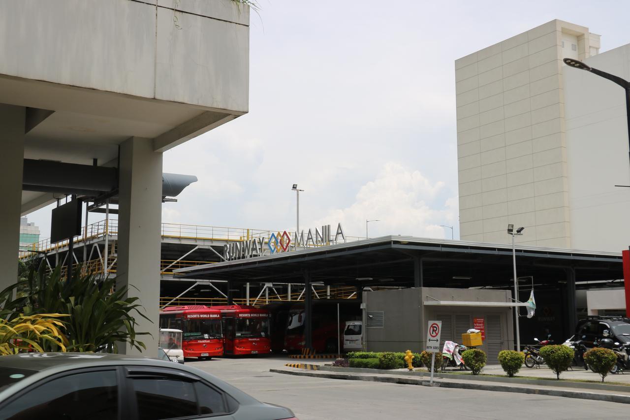 One Palm Tree Villas Manila Dış mekan fotoğraf