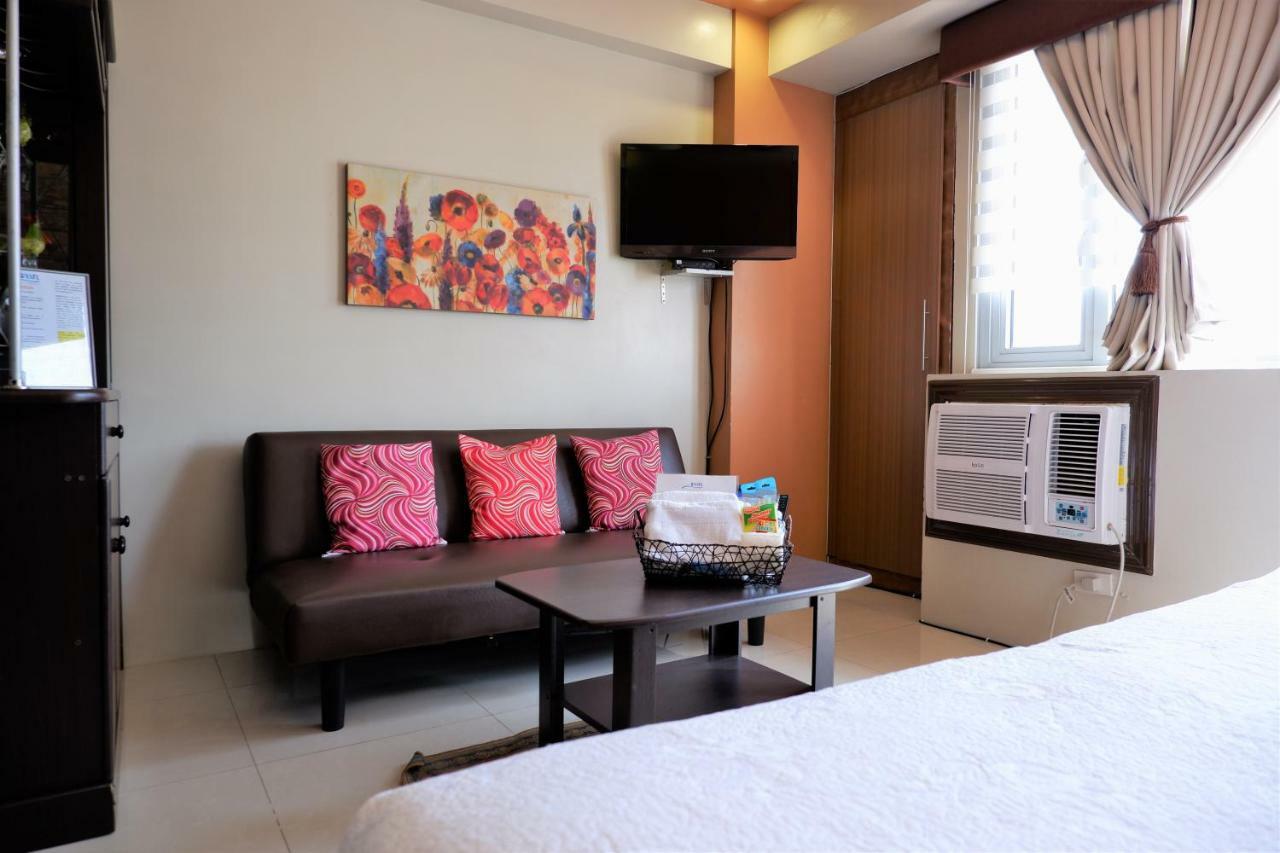 One Palm Tree Villas Manila Dış mekan fotoğraf