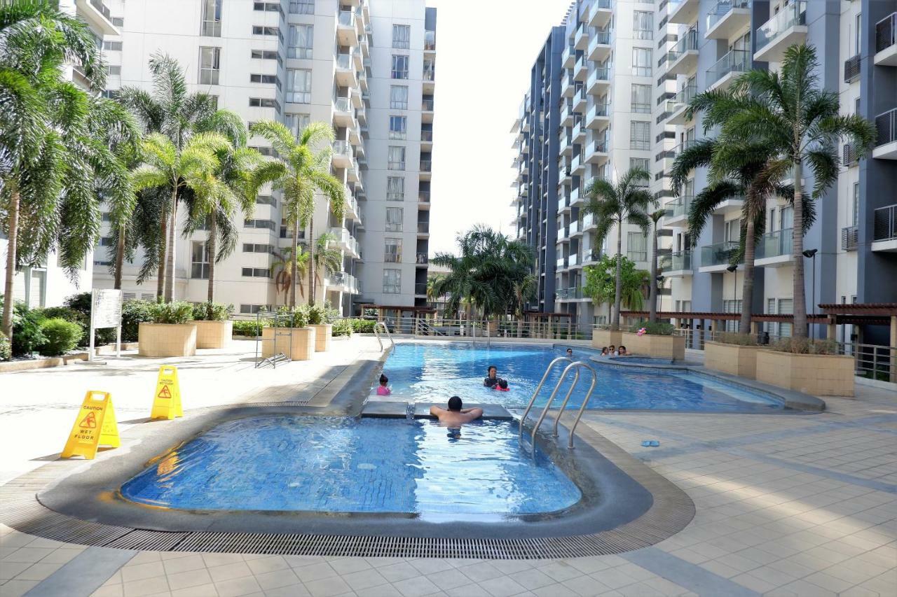 One Palm Tree Villas Manila Dış mekan fotoğraf
